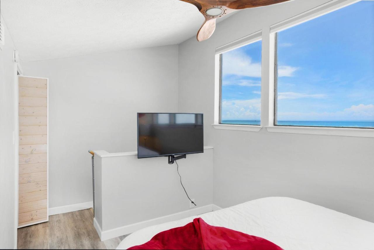 Nautical Watch A-11 Holiday home